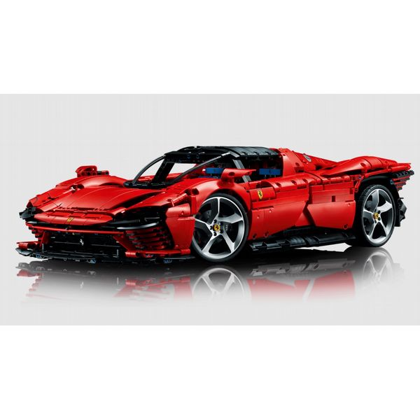 LEGO Technic Ferrari Daytona